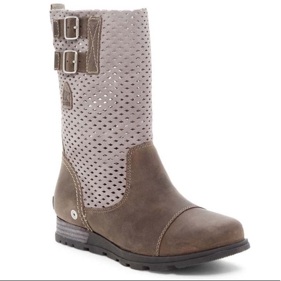 sorel pull on boots